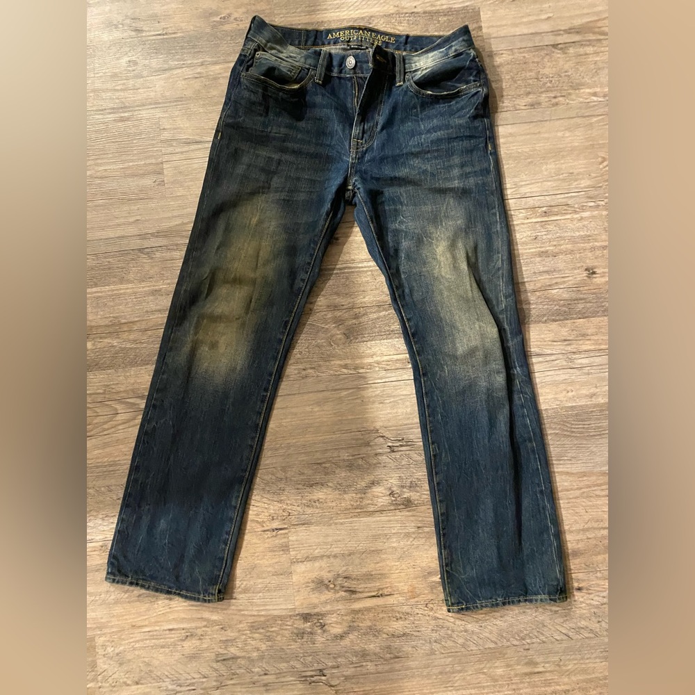 Men’s American Eagle straight jeans